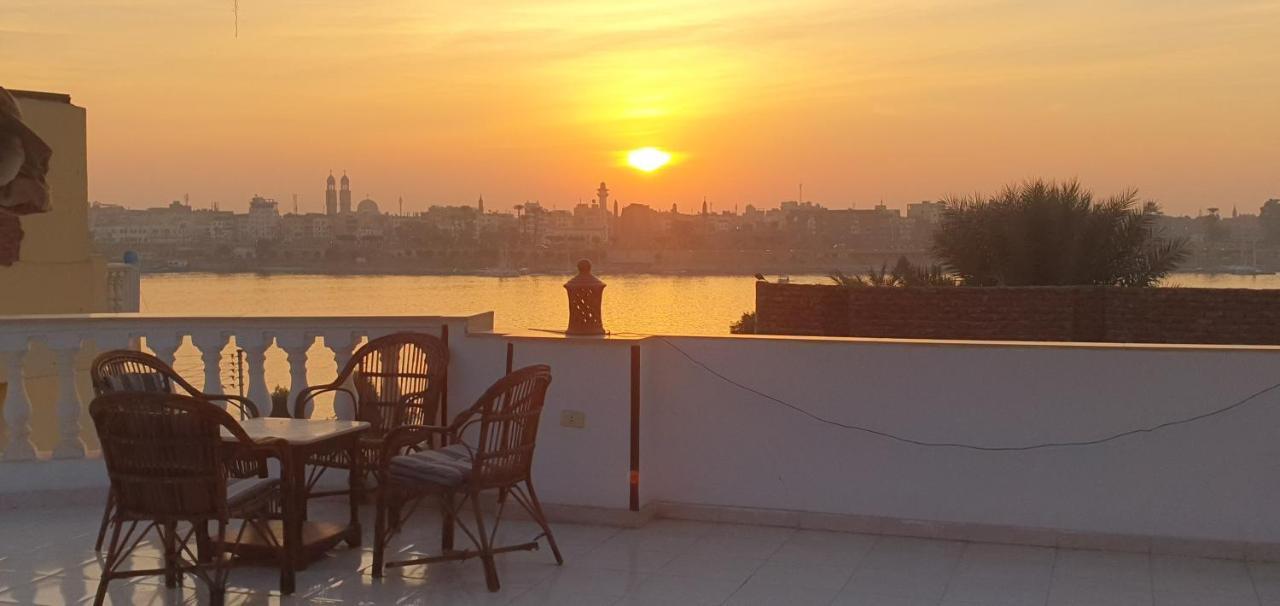 Апартаменти Nile Sunrise Flats Луксор Екстер'єр фото