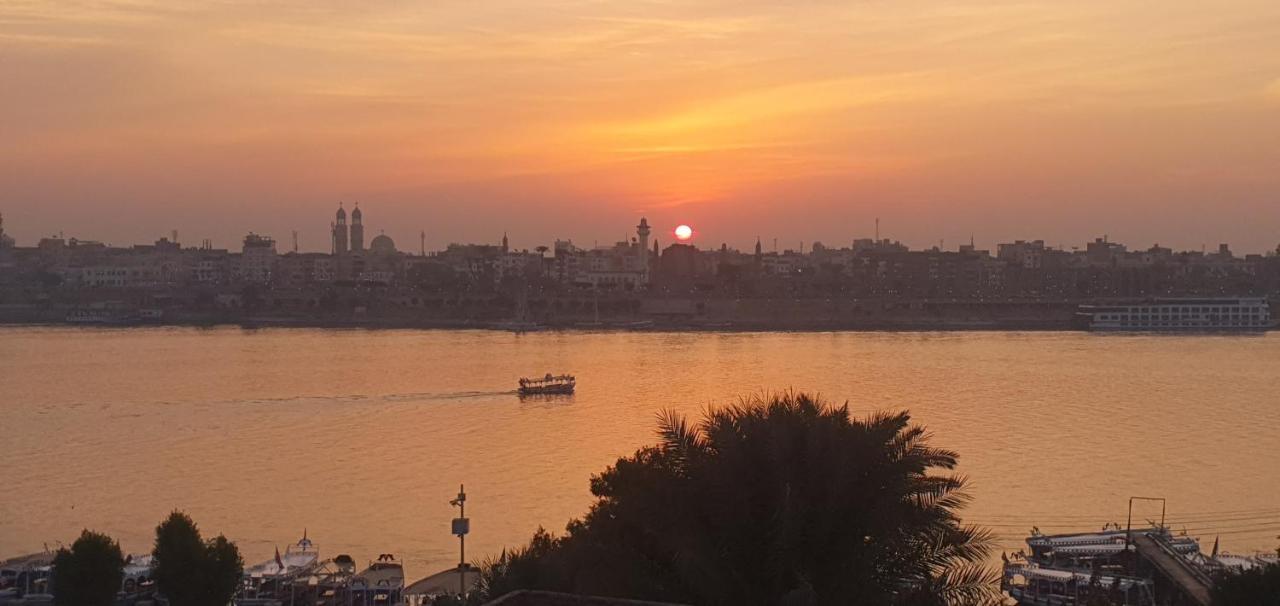 Апартаменти Nile Sunrise Flats Луксор Екстер'єр фото